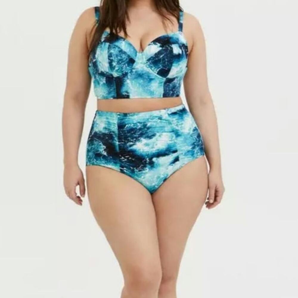 Torrid Underwire Long Line Top and High Waist Ruched Bottom Bikini Set in Ocean